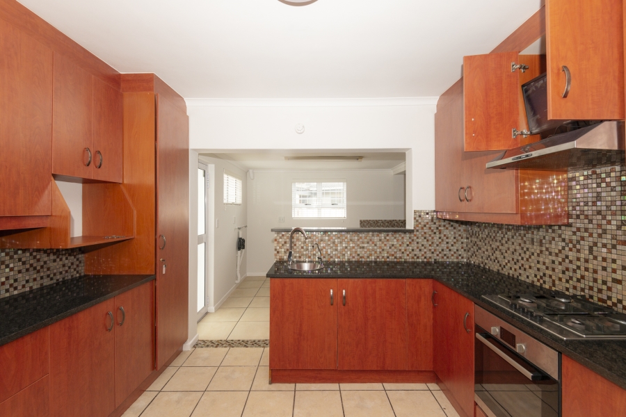5 Bedroom Property for Sale in Country Club Western Cape